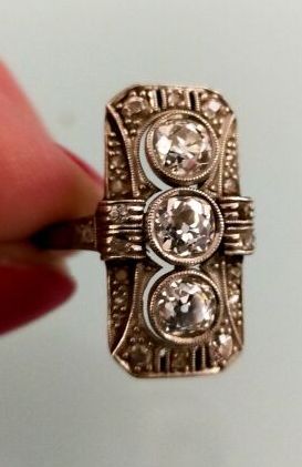 Bague en or 585 millièmes et platine 850...