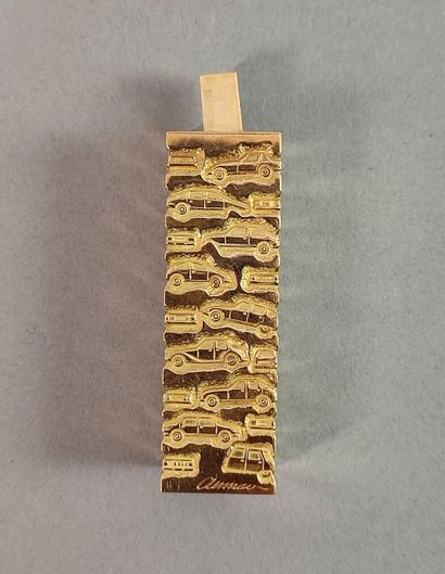 ARMAN (1928-2005) 
Long Term Parking 
Pendant...