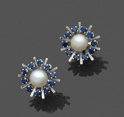 Pair of 750 thousandths white gold earrings,...