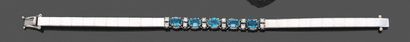 Articulated bracelet in 750 thousandths white...