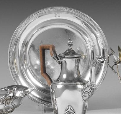 Round dish in 950-thousandths silver, the...
