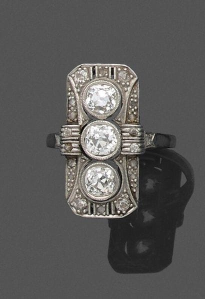 Bague en or 585 millièmes et platine 850...