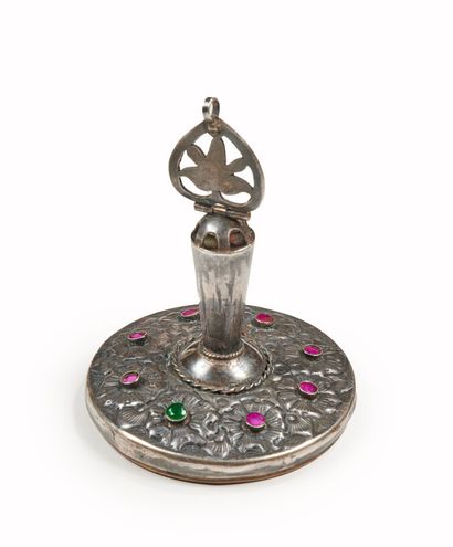 Sceau marqué d'une date 1720, monture en...