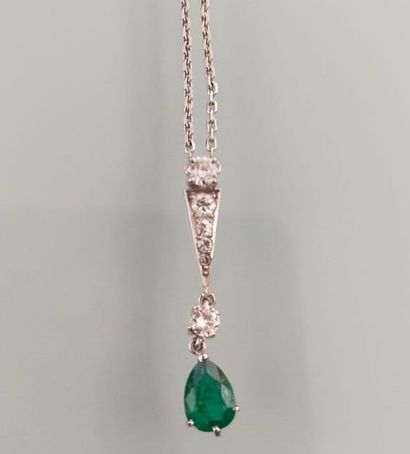 Articulated necklace in 750 thousandths white...