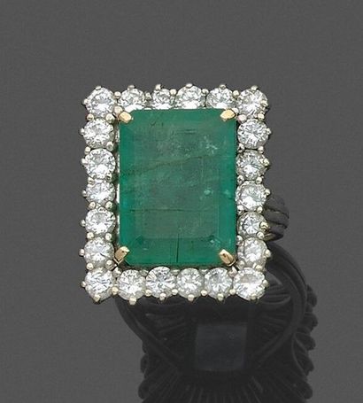 750-millimeter white gold ring set with a...