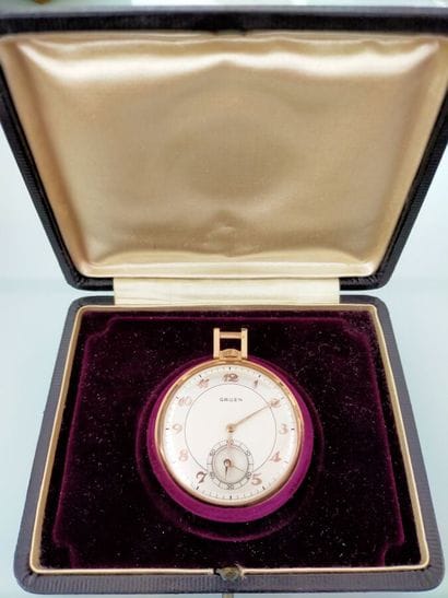 GRUEN
Pocket watch in pink gold 750 thousandths,...