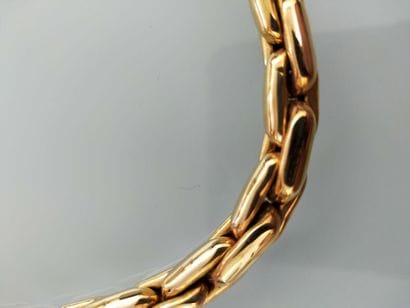 Collier articulé en or jaune 750 millièmes,...