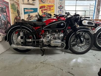 BMW
Motorcycles
R51
500 cc 
4-stroke flat...