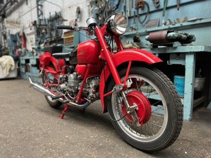 MOTO GUZZI
Motorcycle
Falcone
500 cc
4-stroke...
