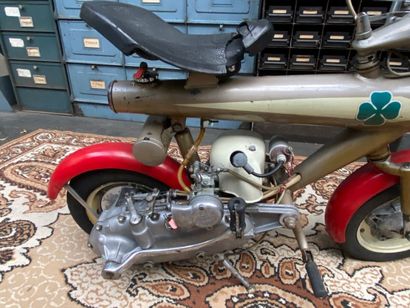 LAMBRETTA
Moto
Rosellla 
50 cc
2-stroke horizontal...