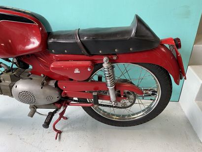 MOTOBI
Moto
Catria 
175 cc 
Horizontal single-cylinder...