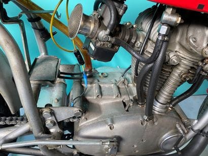 DUCATI
Moto
Sport Corsa Race
250 cc 51
4-stroke...