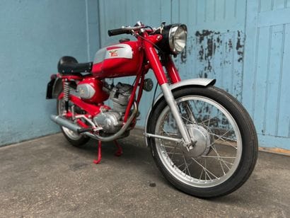 MOTO MORINI
Motorcycle 
125 cc
4-stroke vertical...
