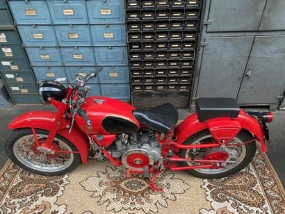 MOTO GUZZI
Motorcycle
Falcone
500 cc
4-stroke...