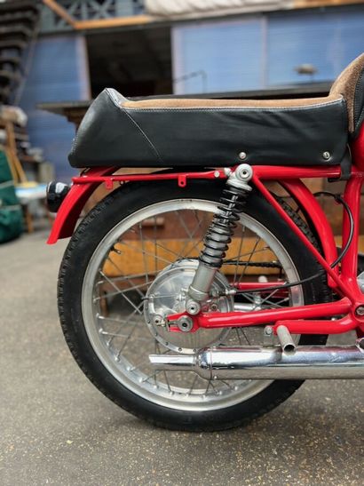 RUMI
Motorcycle
Junior
125 cc
2-stroke horizontal...
