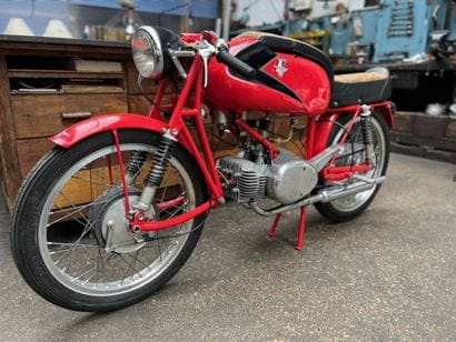 RUMI
Motorcycle
Junior
125 cc
2-stroke horizontal...