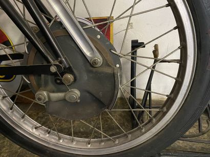VELOCETTE
Motorcycle
KTT Mk VIII
350 cc 
4-stroke...