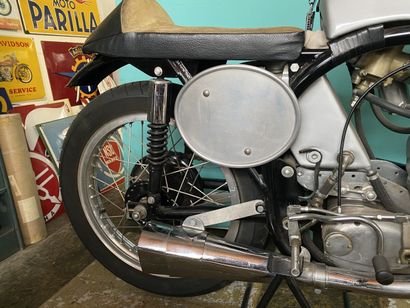 NORTON
Motorcycle
Manx
Racing
500 cc
4-stroke...