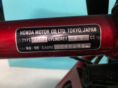 HONDA 
Moto
Monkey
Type Z50A - 50 cc
4-stroke...