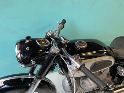 VICTORIA BERGMEISTER
Motorcycle
350 cc
Road-facing...