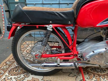RUMI
Motorcycle
Junior
125 cc
2-stroke horizontal...