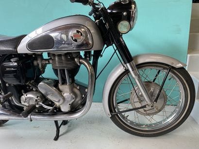 NORTON
Motorcycle
ES2 
500 cc
4-stroke vertical...