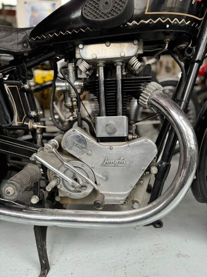 JONGHI
Motorcycle
TJ4 Racing 
350 cc
4-stroke...