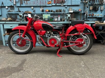 MOTO GUZZI
Motorcycle
Falcone
500 cc
4-stroke...
