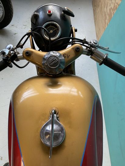 MOTO PARILLA
Motorcycle
Fox 175
175 cc
Vertical...
