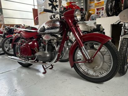 JAWA
Motorcycle
Twin 
500 cc 
OHD 4-stroke...