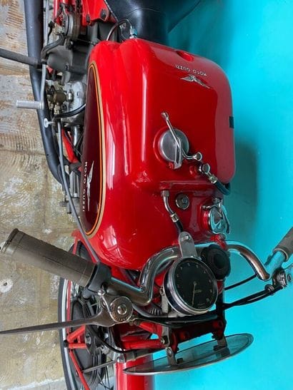 MOTO GUZZI
Motorcycle
Dondolino
500 cc stroke
4-stroke...