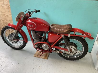 MOTO MAZOYER Paris
Motorcycle
Cross 500 cc
4-stroke...