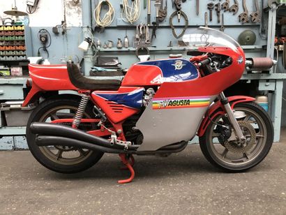 MV AGUSTA
Moto
Arturo Magni
Four cylinders
861
1982
Serial...