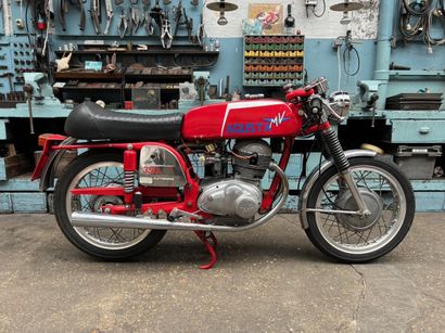 MV AGUSTA
Moto
Sport Elettronica
350 cc
4-stroke...