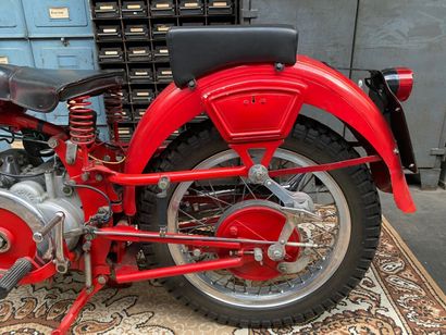 MOTO GUZZI
Motorcycle
Falcone
500 cc
4-stroke...