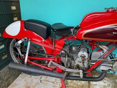 MOTO GUZZI
Motorcycle
Dondolino
500 cc stroke
4-stroke...