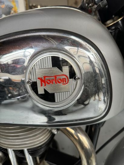 NORTON
Motorcycle
ES2 
500 cc
4-stroke vertical...
