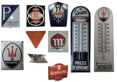 35 enamelled and screen-printed sheets
Italian...