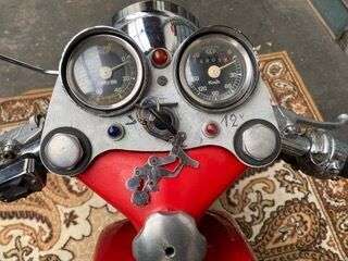 MV AGUSTA
Moto
Sport Elettronica
350 cc
4-stroke...