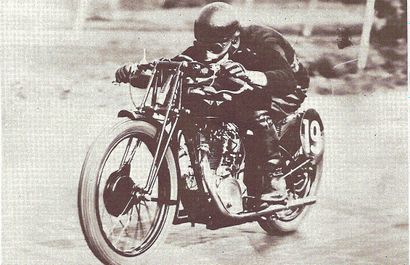 JONGHI
Motorcycle
TJ4 Racing 
350 cc
4-stroke...