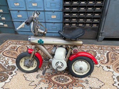LAMBRETTA
Moto
Rosellla 
50 cc
2-stroke horizontal...