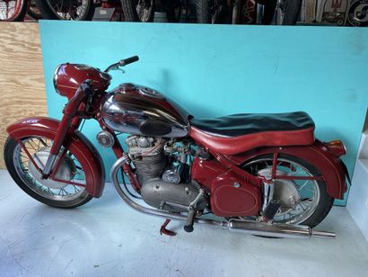 JAWA
Motorcycle
Twin 
500 cc 
OHD 4-stroke...