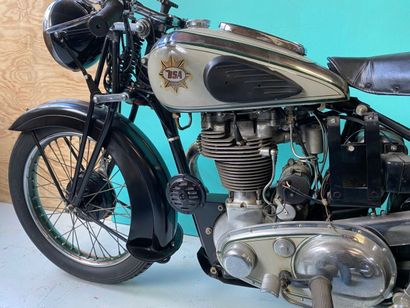 BSA
Moto
Gold Star 
1938
Serial number 322
Type...