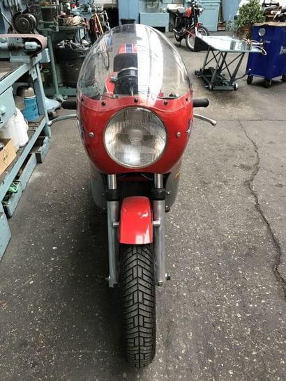 MV AGUSTA
Moto
Arturo Magni
Four cylinders
861
1982
Serial...