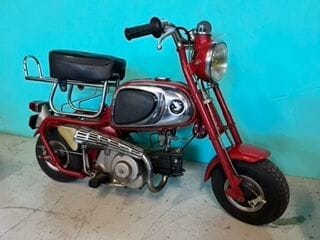 HONDA
Motorcycles
Monkey CZ 100 
50 cc 
1965...