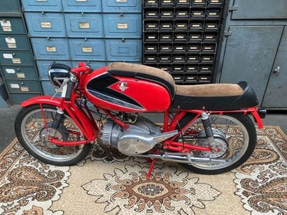 RUMI
Motorcycle
Junior
125 cc
2-stroke horizontal...
