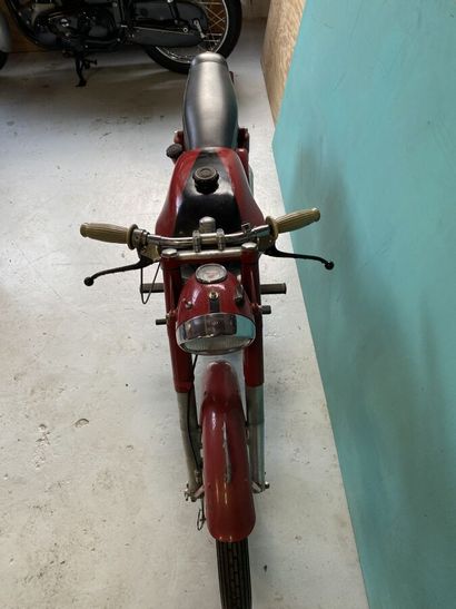 BENELLI
Motorcycle
Leoncino 
125 cc
4-stroke...