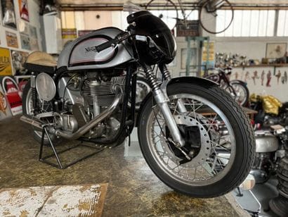 NORTON
Motorcycle
Manx
Racing
500 cc
4-stroke...