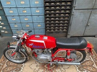 MV AGUSTA
Moto
Sport Elettronica
350 cc
4-stroke...