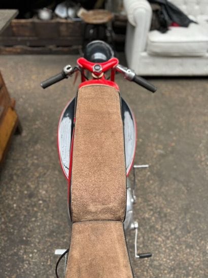 RUMI
Motorcycle
Junior
125 cc
2-stroke horizontal...